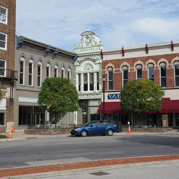 Exterior Downtown Shelbyville