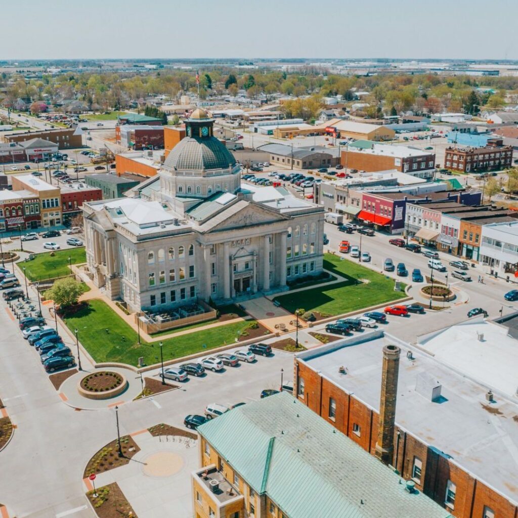 Overhead view of the Lebanon downtown square