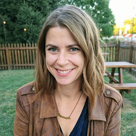 Abby Reckard Headshot